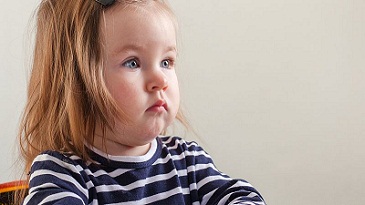 抽动症对小孩子的影响有哪些？